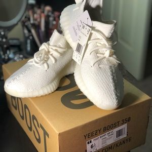 Yeezy 350 size 6.5 Clearance